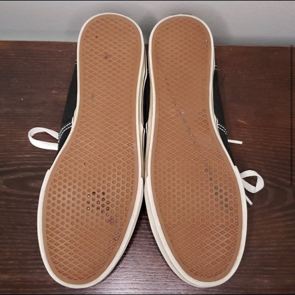 CLASSIC VANS BLACK ON WHITE CANVAS LACE UP SNEAKERS SIZE 9.5 - Picture 5 of 5